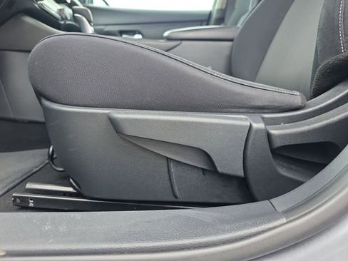 Used 2020 Nissan Sentra SV FWD image 25