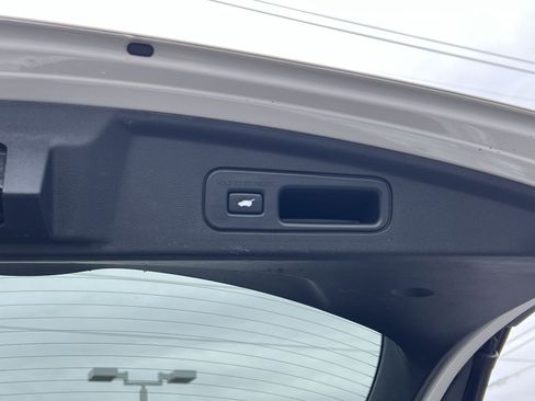 Certified 2024 Acura MDX FWD w/ Technology Package image 25