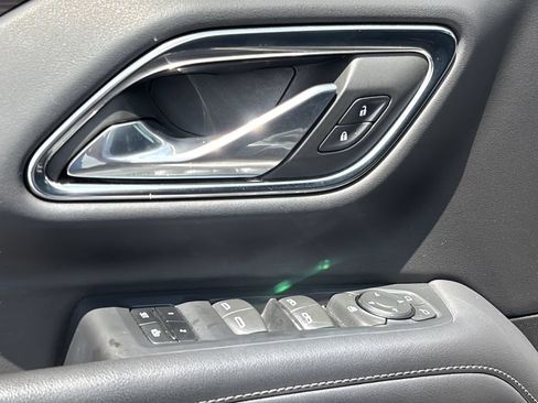 Used 2022 Chevrolet Tahoe LT RWD image 12