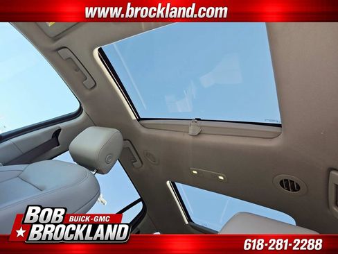 Used 2017 GMC Acadia SLT FWD image 9