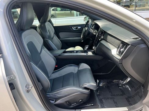 Used 2021 Volvo S60 T6 R-Design AWD/4WD image 21