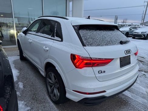 Used 2022 Audi Q3 2.0T Premium Plus w/ Premium Plus Package image 6