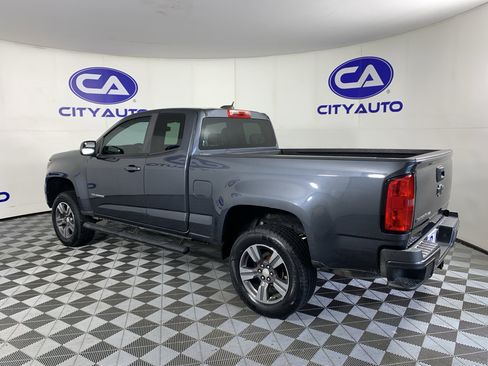 Used 2017 Chevrolet Colorado W/T w/ Custom Special Edition RWD image 5