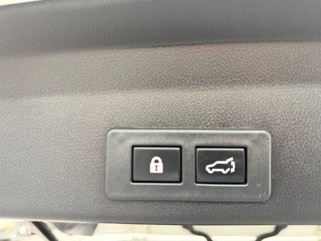 Used 2023 Subaru Ascent Onyx Edition AWD/4WD image 26
