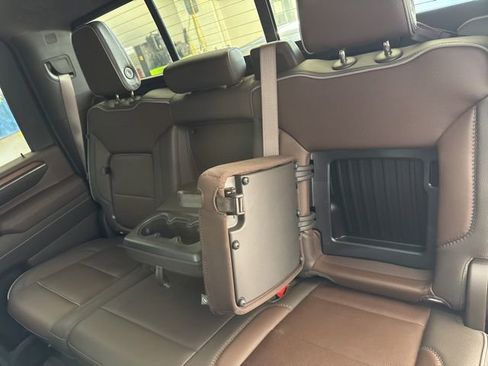 Used 2024 GMC Sierra 2500 Denali w/ Denali Reserve Package image 15