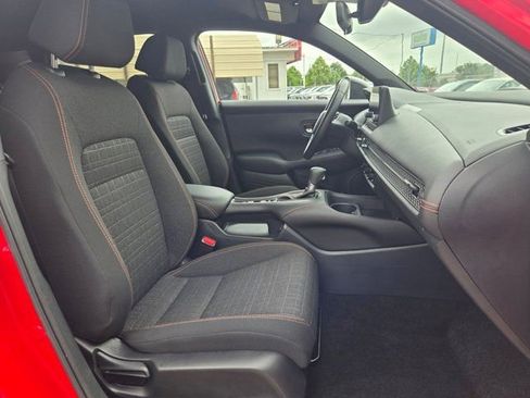 Used 2025 Honda HR-V Sport image 29