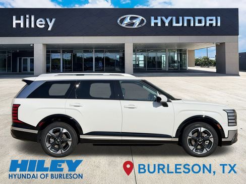 New 2026 Hyundai Palisade Limited FWD image 3