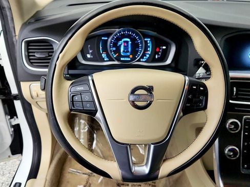 Used 2015 Volvo V60 T5 Premier FWD image 14