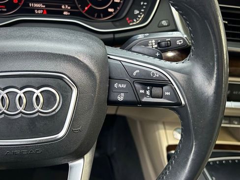 Used 2019 Audi Q5 Prestige w/ Prestige Package image 42
