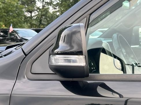 Used 2019 RAM 1500 Big Horn AWD/4WD image 38