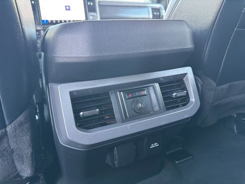 Certified 2024 Ford F350 Lariat w/ Chrome Package image 26