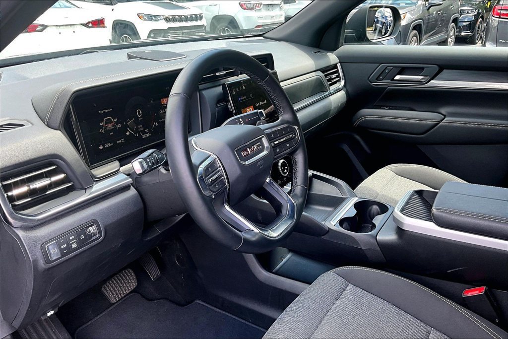 Used 2026 GMC Terrain Elevation AWD/4WD image 17