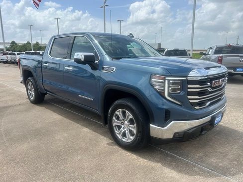 Used 2024 GMC Sierra 1500 SLT RWD image 3