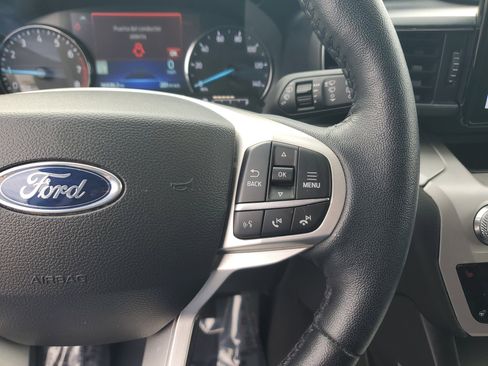 Used 2023 Ford Explorer XLT w/ Equipment Group 202A image 24