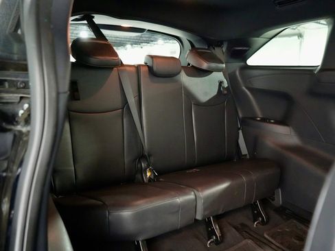 Used 2025 Toyota Sienna XLE Woodland Edition image 30