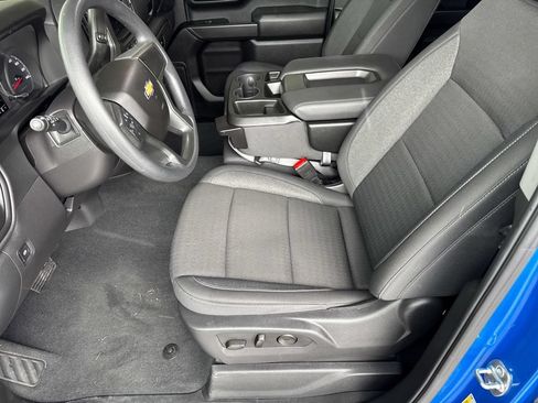 Used 2025 Chevrolet Silverado 1500 Custom w/ Turbomax Blackout Package RWD image 21