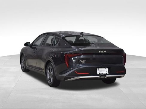 Used 2025 Kia K4 FWD image 7