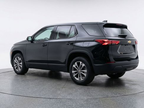 Used 2025 Chevrolet Equinox LT image 6