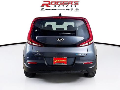 Used 2021 Kia Soul EX FWD image 7