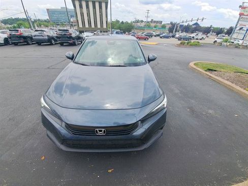 Used 2023 Honda Civic EX image 2