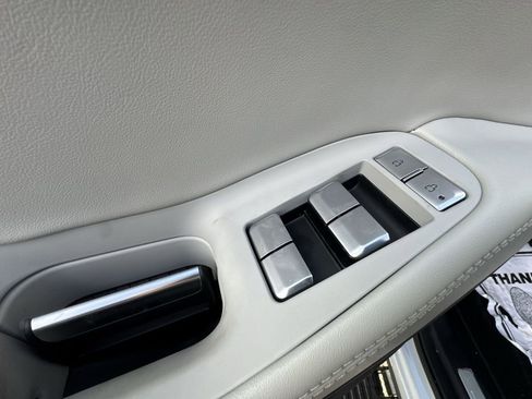 New 2026 Lincoln Navigator L Reserve w/ Jet Appearance Package AWD/4WD image 13
