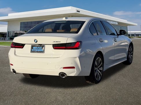 New 2026 BMW 330i Sedan w/ Convenience Package image 8