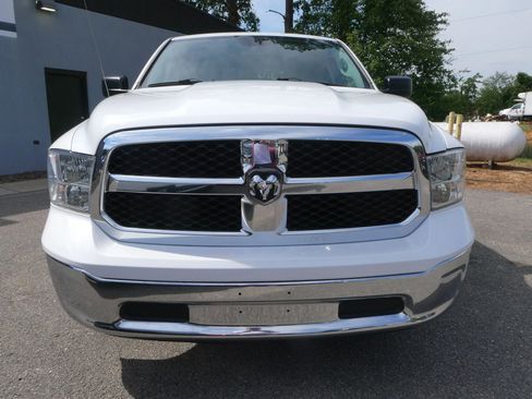 Used 2016 RAM 1500 Classic SLT RWD image 2