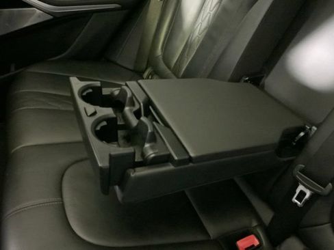 Used 2019 BMW X5 xDrive50i w/ Executive Package AWD/4WD image 28