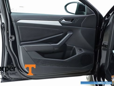 Used 2025 Volkswagen Jetta Sport FWD image 54