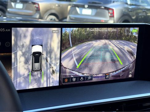 New 2026 INFINITI QX80 Autograph w/ Premium Cargo Package image 18