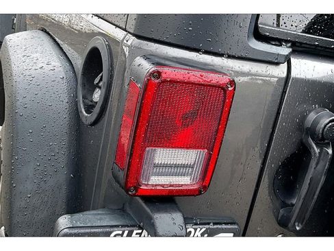 Used 2016 Jeep Wrangler Unlimited Sport w/ Quick Order Package 24S image 33