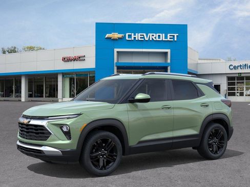 New 2026 Chevrolet TrailBlazer LT AWD/4WD image 2
