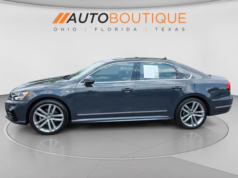 Used 2017 Volkswagen Passat 1.8T R-Line FWD image 2