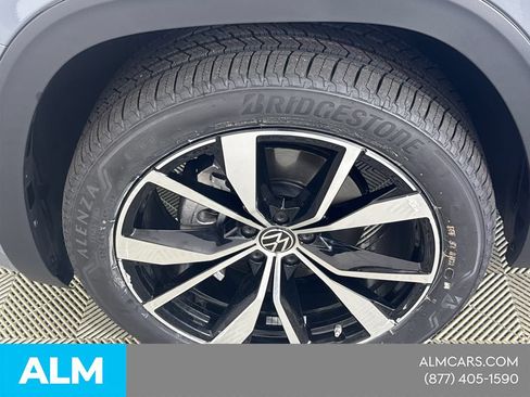 Used 2026 Volkswagen Atlas Cross Sport SEL Premium R-Line AWD/4WD image 14