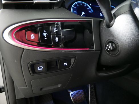 Used 2022 Genesis GV70 3.5T Sport w/ Sport Prestige Package image 26