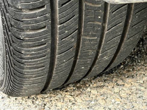 Used 2015 Audi A4 2.0T Premium Plus w/ Technology Package image 40