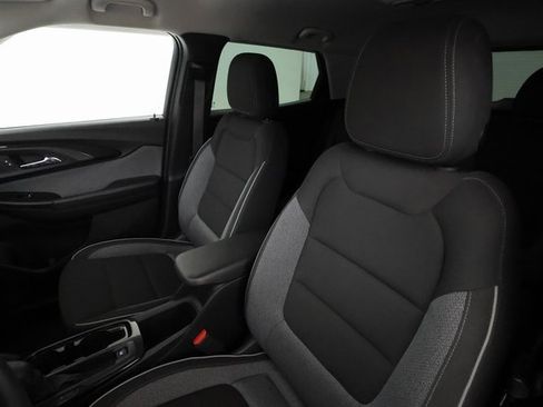 Used 2023 Chevrolet TrailBlazer LS image 10