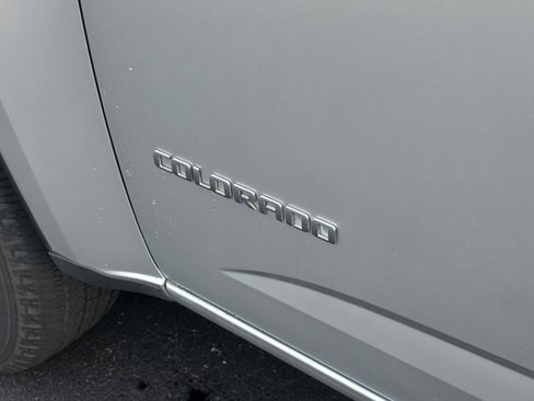 Used 2016 Chevrolet Colorado W/T image 7