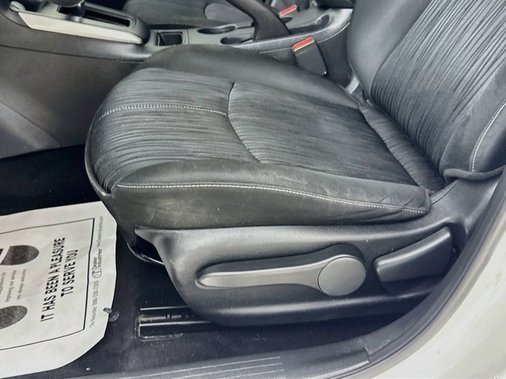 Used 2018 Nissan Sentra SV FWD image 21