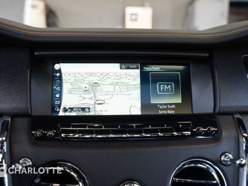 Used 2019 Rolls-Royce Cullinan image 24