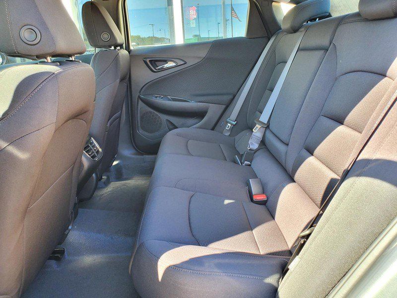 Used 2024 Chevrolet Malibu LT FWD image 14