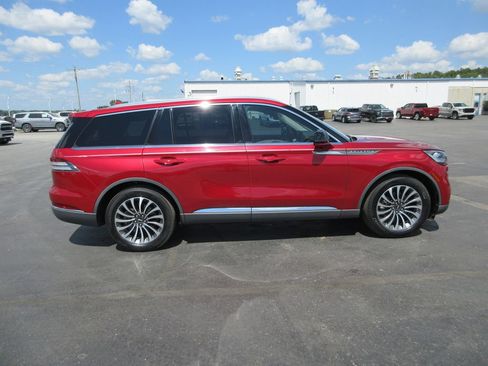 Used 2020 Lincoln Aviator Reserve w/ Elements Package Plus RWD image 5