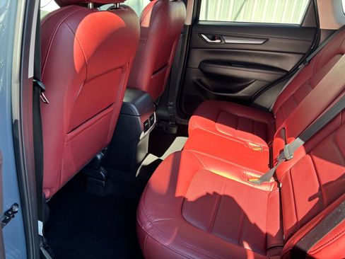 Used 2023 MAZDA CX-5 Carbon Edition image 30
