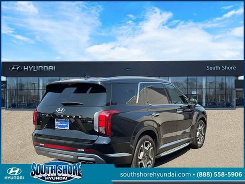 Certified 2024 Hyundai Palisade Limited AWD/4WD image 6