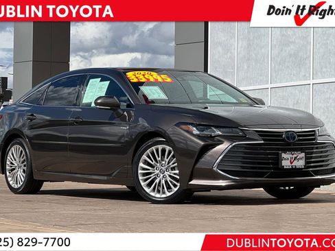 Certified 2020 Toyota Avalon Limited image 1