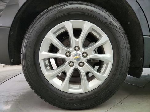 Used 2020 Chevrolet Equinox LT FWD image 32