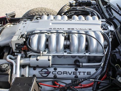 Used 1995 Chevrolet Corvette ZR1 RWD image 32