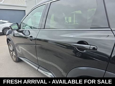 Used 2023 Nissan Rogue SL w/ SL Premium Package image 6