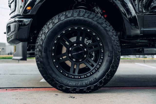 New 2026 Ford F350 Lariat w/ Black Appearance Package AWD/4WD image 9