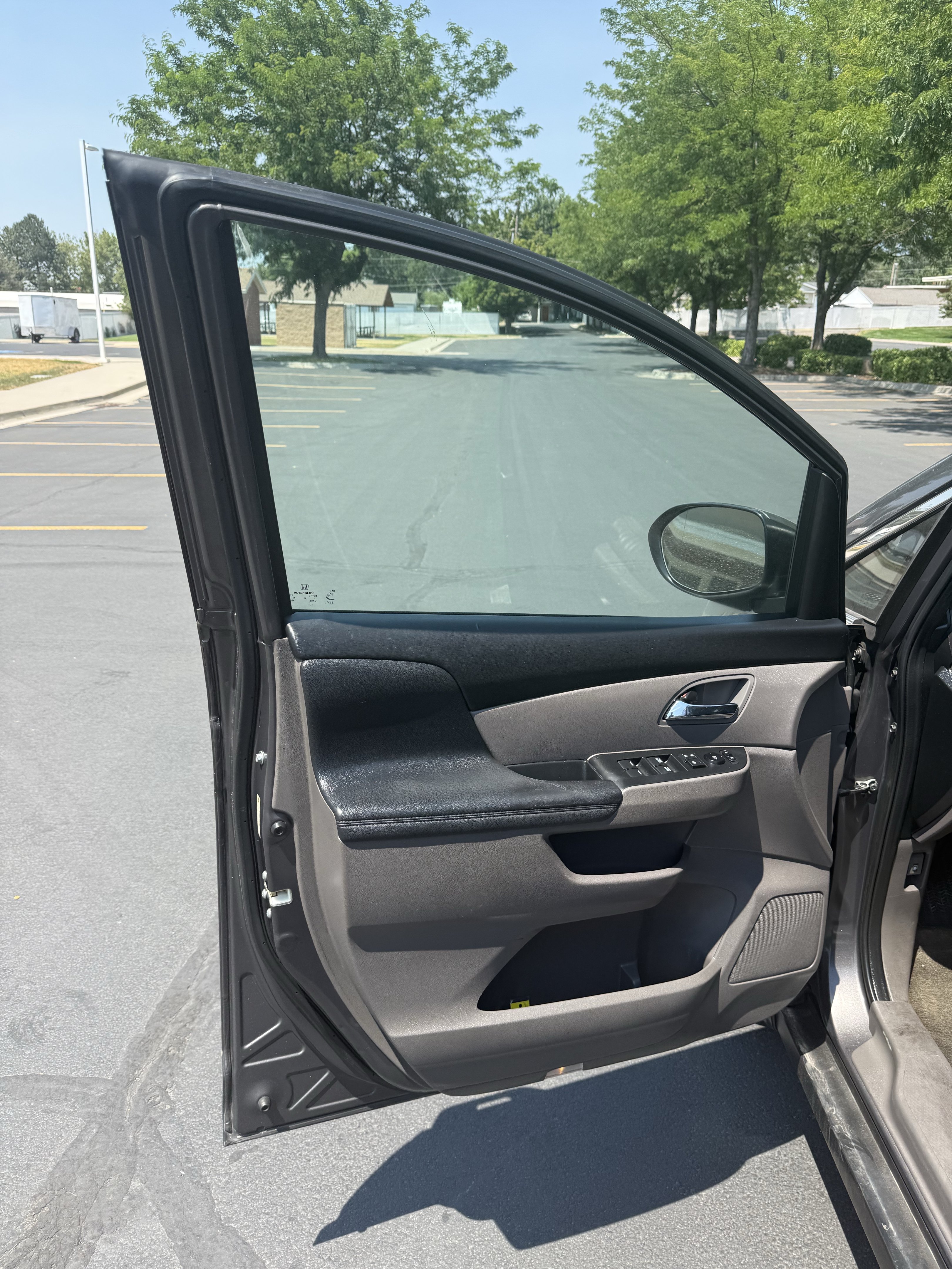 Used 2014 Honda Odyssey EX-L image 17
